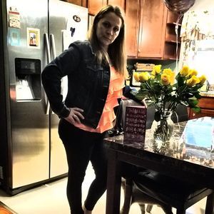 Meet your Posher, Faith